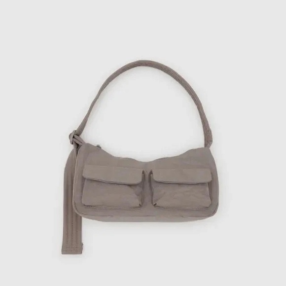 BAGGU Handbags - BAGGU Dove Shoulder Bag (Never used just missing tags)